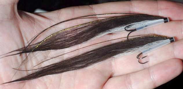 Large flies Large flies